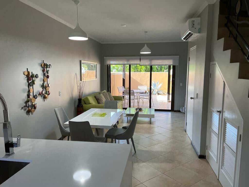 Special House In Gold Coast With Private Jacuzzi Villa Palm Beach Ngoại thất bức ảnh