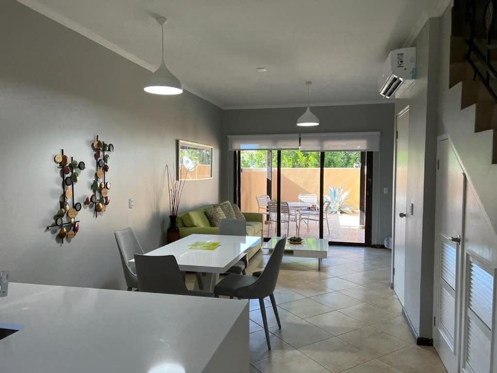 Special House In Gold Coast With Private Jacuzzi Villa Palm Beach Ngoại thất bức ảnh
